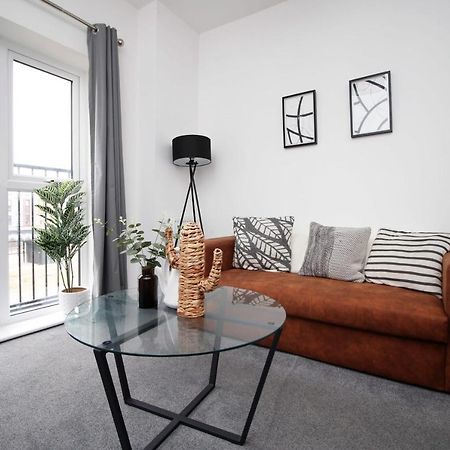 Beachview By Mia Living Close To Beach, Free Parking, Modern 2 Bedroom Apartment Барри Экстерьер фото